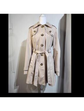 London Fog Coat Womens L Beige Belted Hooded Button Collared Pockets Trench
